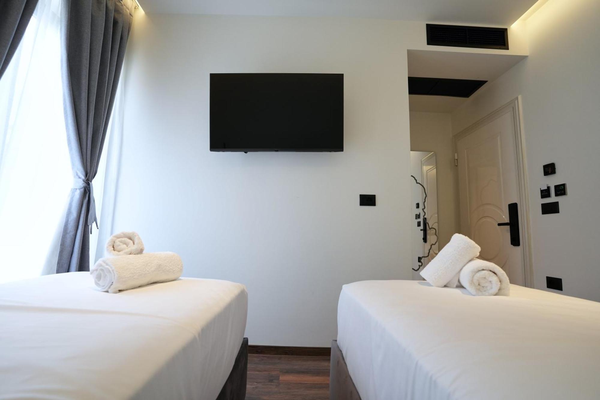 Boutique Hotel Empire Of Martin Gjirokaster Exterior photo